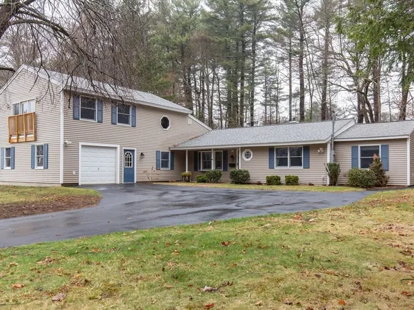 13 Samuel Rd, Chelmsford, MA 01824