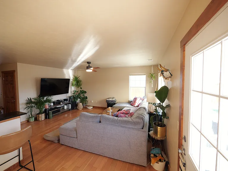 507 N 12th St #A — Photo 12