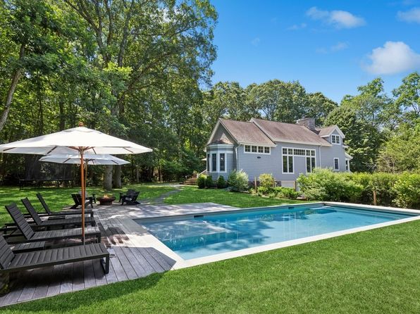 4 Great Circle Rd