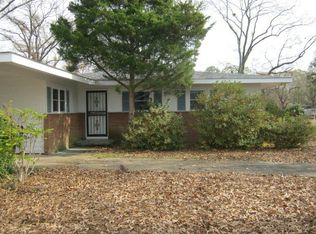 230 Shannon Dr, McComb, MS 39648