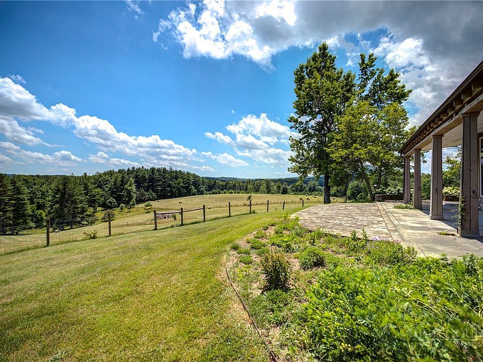 1st image of 1712 Rich Hill Road
