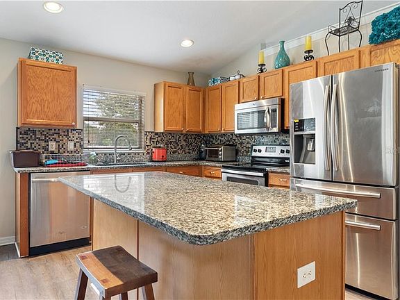 3rd image of 2332 Roanoke Springs Dr