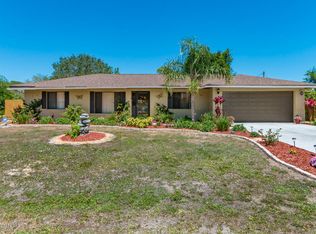 1425 Napanee St NW, Palm Bay, FL 32907