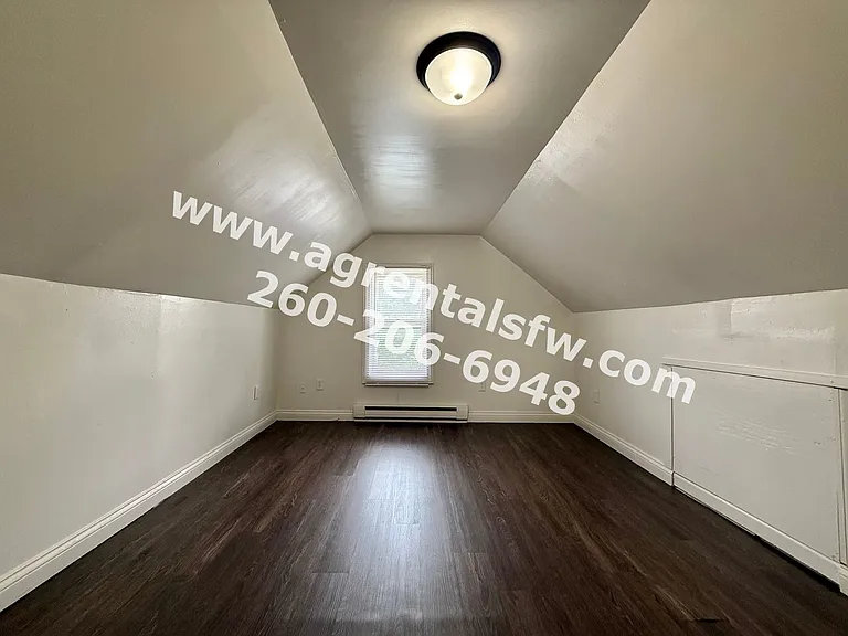 3113 S Harrison St — Photo 9