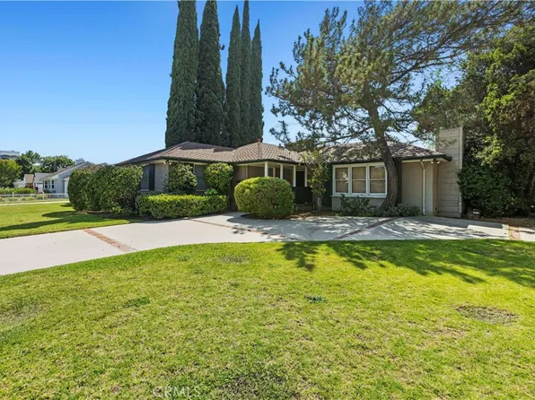 4955 Woodman Ave, Sherman Oaks, CA 91423