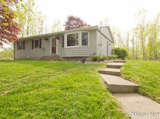 2109 Murray Lake Ave, Lowell, MI 49331