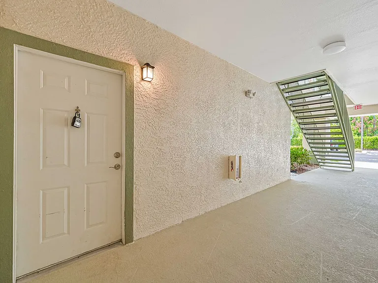 23660 Walden Center Dr #105 — Photo 5