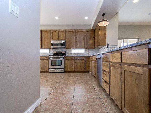 5th image of 11 Estribor Ct