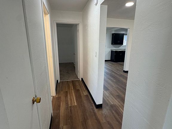 3rd image of 521 S 1st St