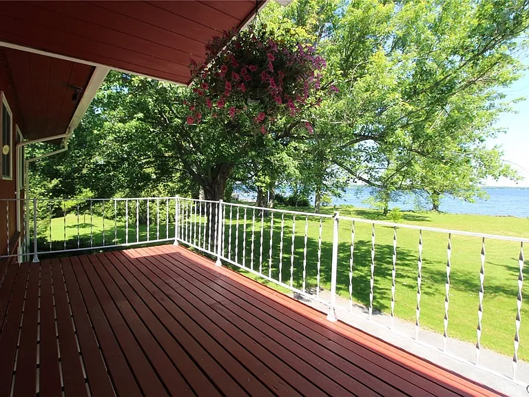 6363 Muskrat Bay Rd — Photo 8