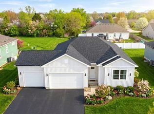 1002 Joshua Ln, Genoa, IL 60135