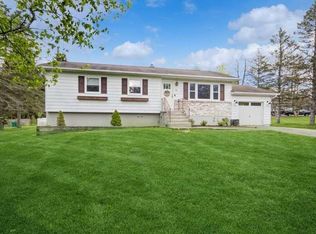 44 Sunny Ln, Stormville, NY 12582