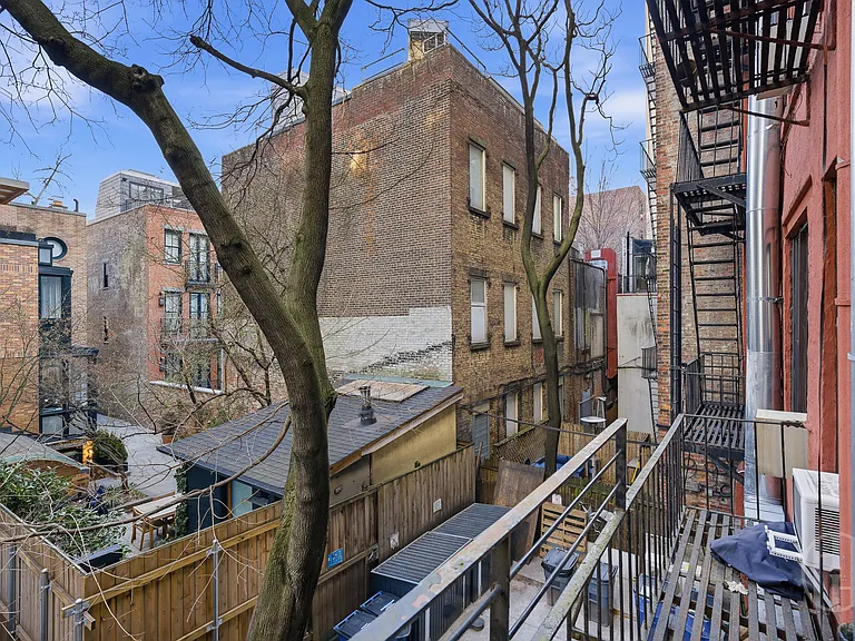113 Christopher St #10 — Photo 2