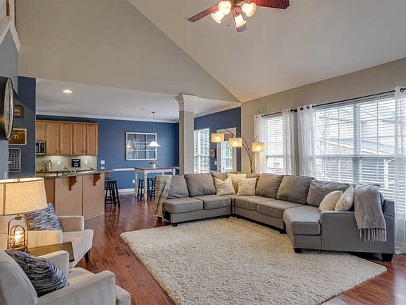 5th image of 1270 Creekside Dr