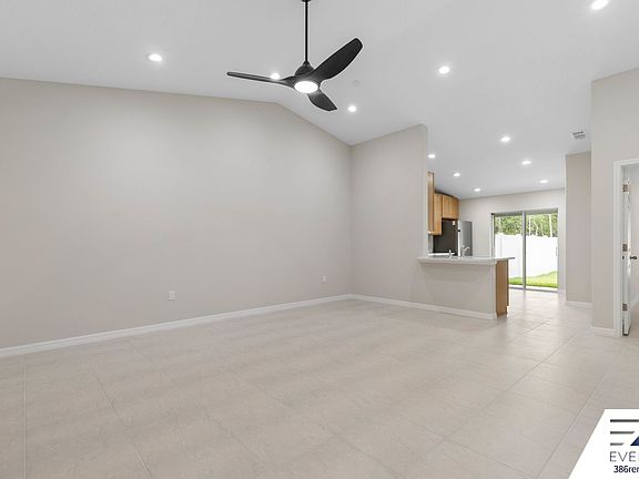 5th image of 14 Llovera Pl Unit B