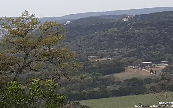 2nd image of 15619 Vista Grande