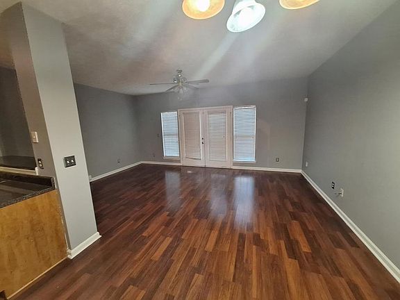 2nd image of 4123 Stone Trace Dr