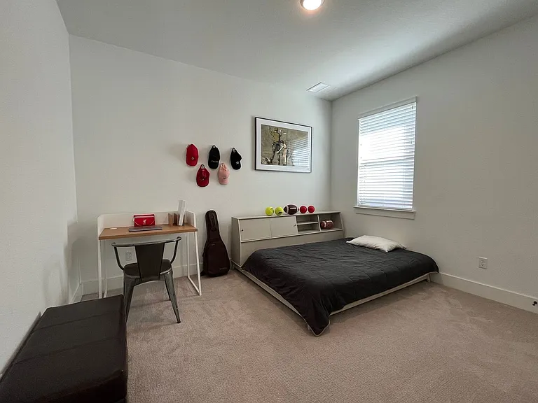 1404 Castalo Ln — Photo 16