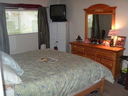 2nd image of 1491 Vineyard Ct