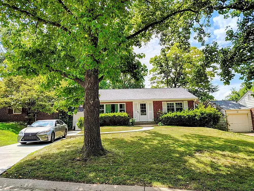 130 Turf Ct Photo 1