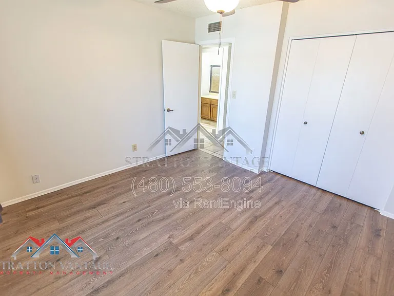 10700 E Hope Dr — Photo 28