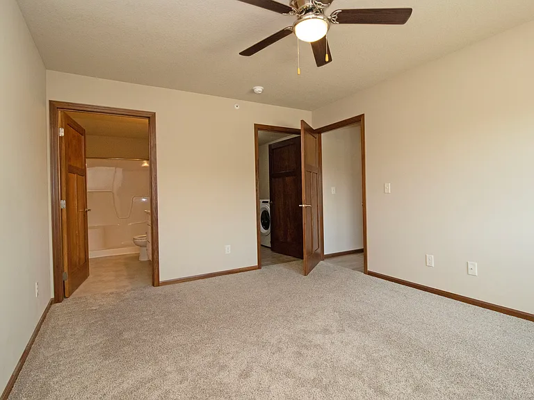 1224 Sunset St SW #11 — Photo 15