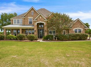535 Colorado Dr, Cedar Creek, TX 78612