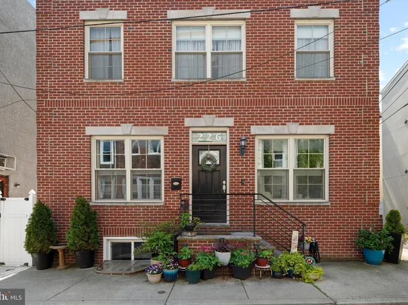 226 Ellsworth St, Philadelphia, PA 19147