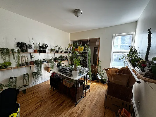 Rented by Union Square Property Management | media 10