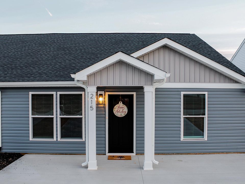 1st image of 215 Chesley Dr #213/215