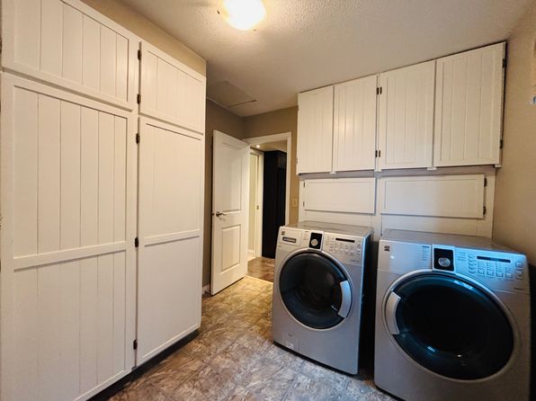 3 bedroom rental in Delta — photo 33