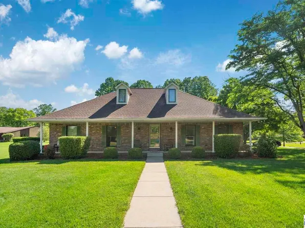 525 W Krislynn Woods Ave, West Terre Haute, IN 47885