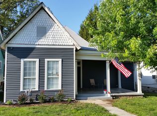1120 Harvey St, Knoxville, TN 37917