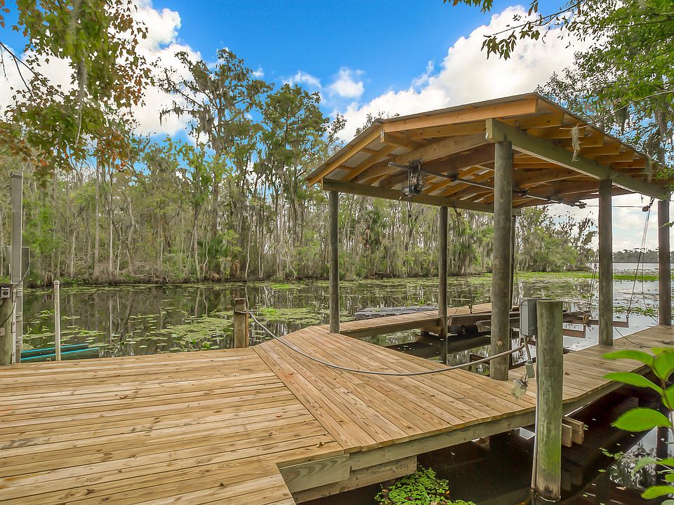 1st image of 3360 Cormorant Cove Dr