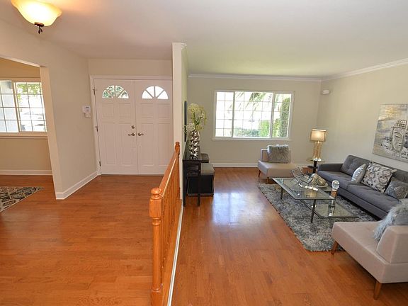 4th image of 5851 Herma St