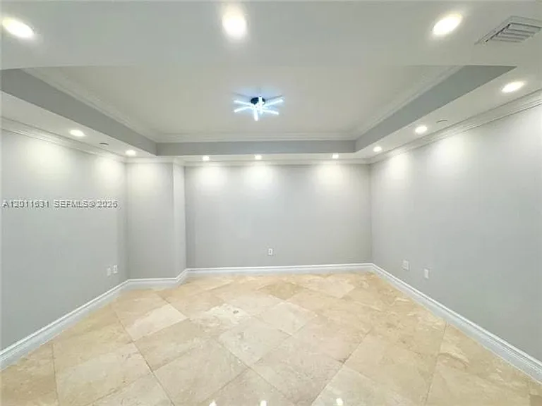 3201 NE 183rd St #1805 — Photo 10