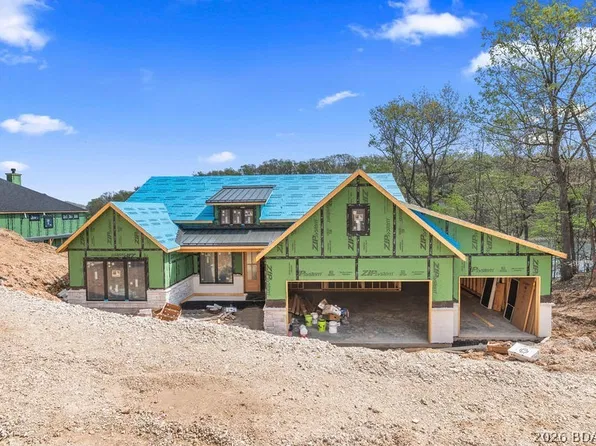 440 Pershing Dr, Camdenton, MO 65020