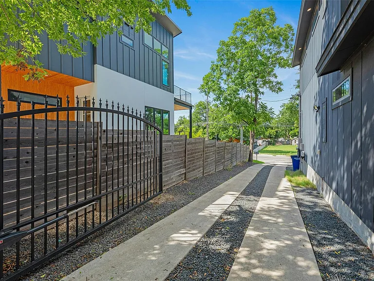 4606 Ledesma Rd #2 — Photo 28