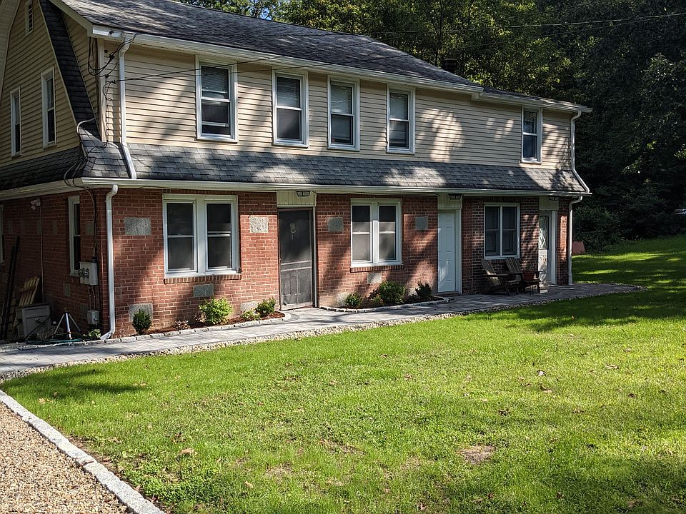 1st image of 429 Tolland Tpke