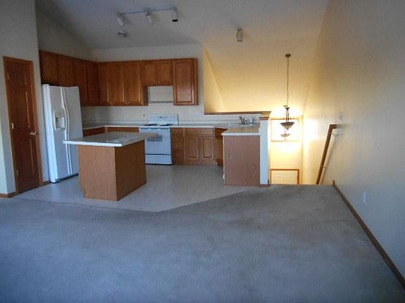 3rd image of 6625 154th St W