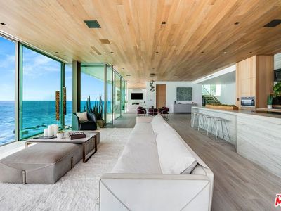 24300 Malibu Rd, Malibu, CA, 90265