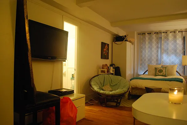 Rented by Triplemint | media 38