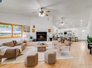 3882 Chestnut Ave, Concord, CA