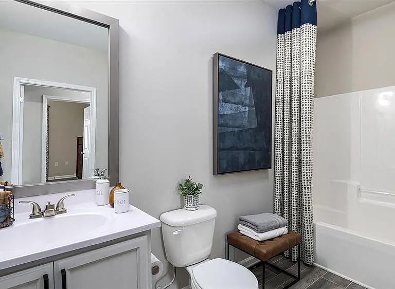 The Pointe at Heritage — Photo 49