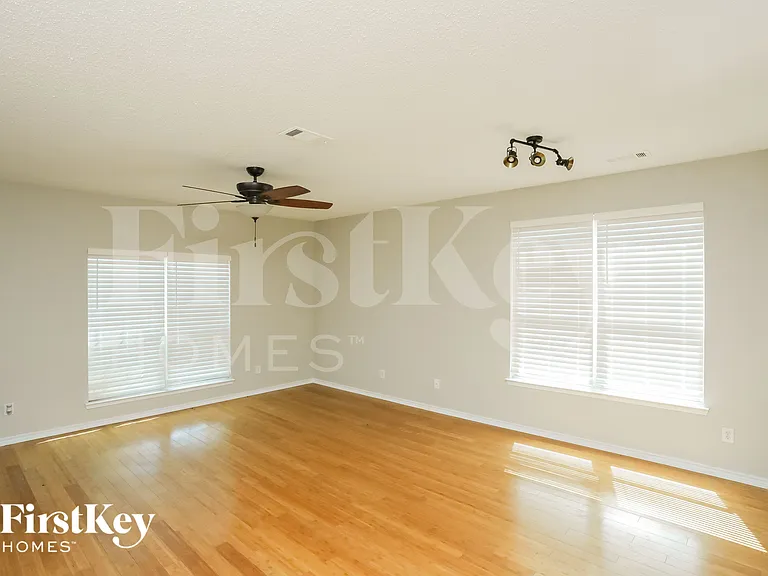 2137 San Simeon Dr — Photo 3
