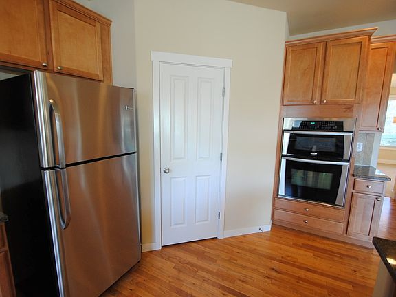 3rd image of 8704 185th Street Ct E