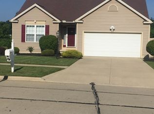 818 Queens Gate Way, Wadsworth, OH 44281