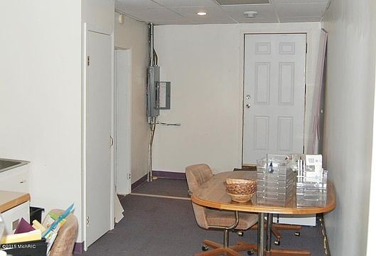 4th image of 403 N Lincoln Ave