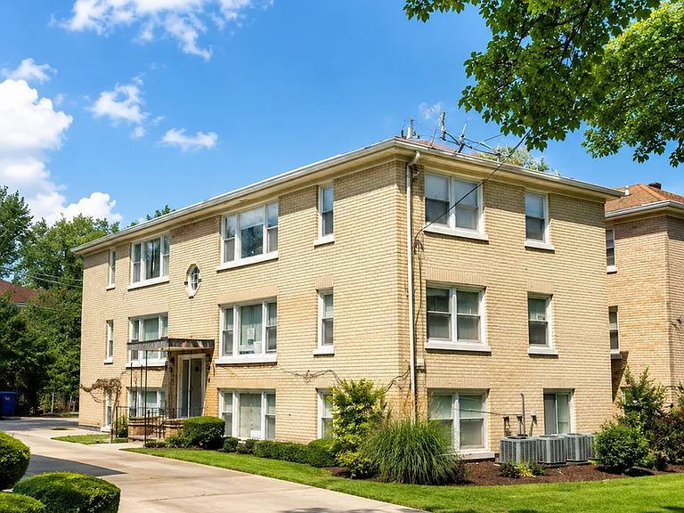 10552 S Walden Pkwy #GW — Photo 1