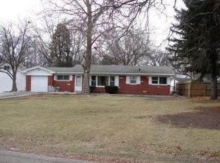 33138 N Indian Ln, Grayslake, IL 60030